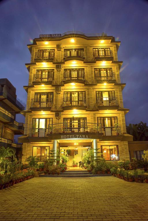 Hotel Tara Похара Екстериор снимка