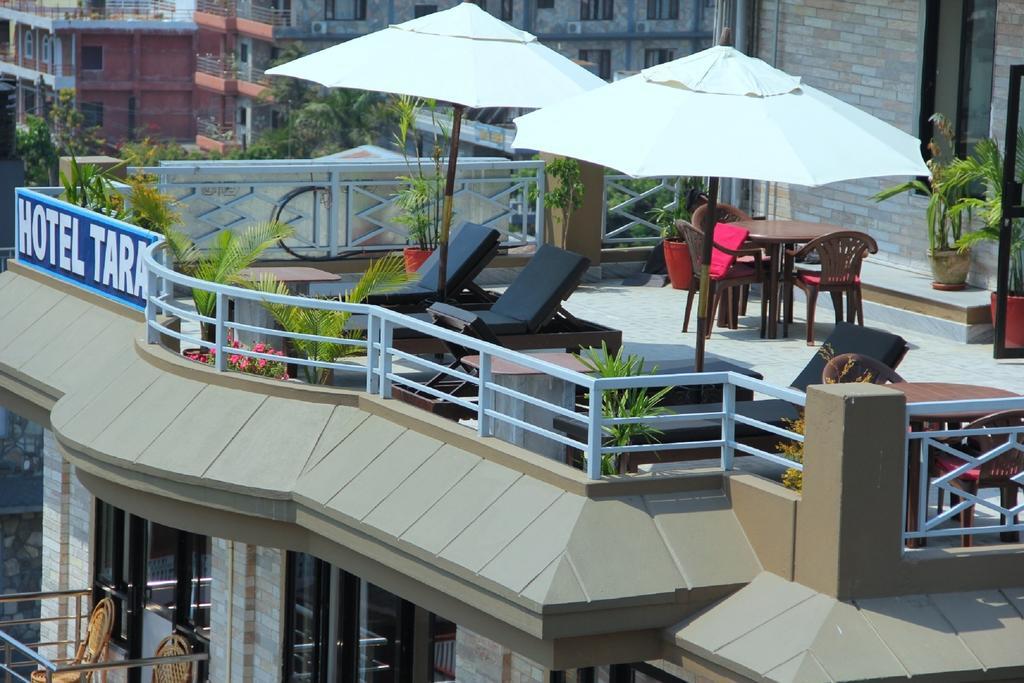 Hotel Tara Похара Екстериор снимка
